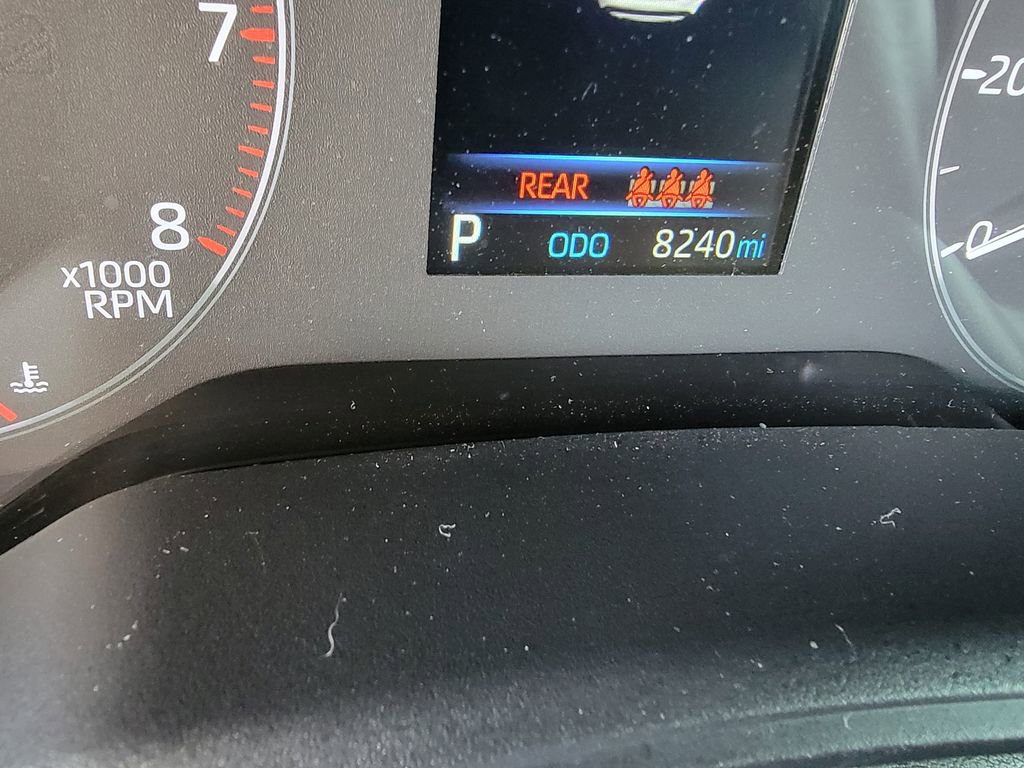 Used 2025 Toyota Corolla LE FWD image 19