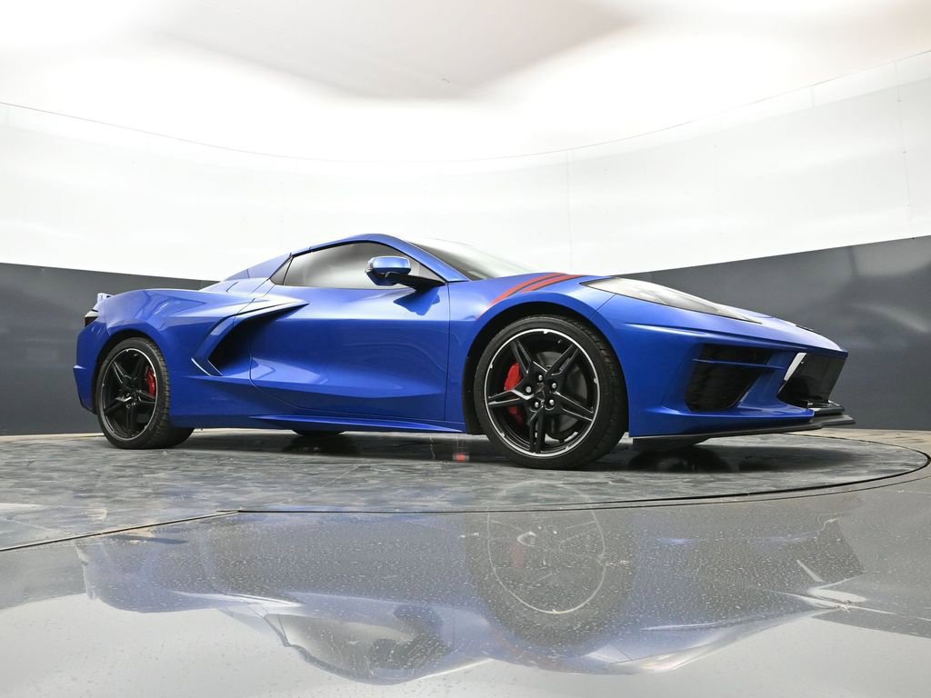 Used 2022 Chevrolet Corvette Stingray Premium Conv w/ Z51 Performance Package RWD image 45