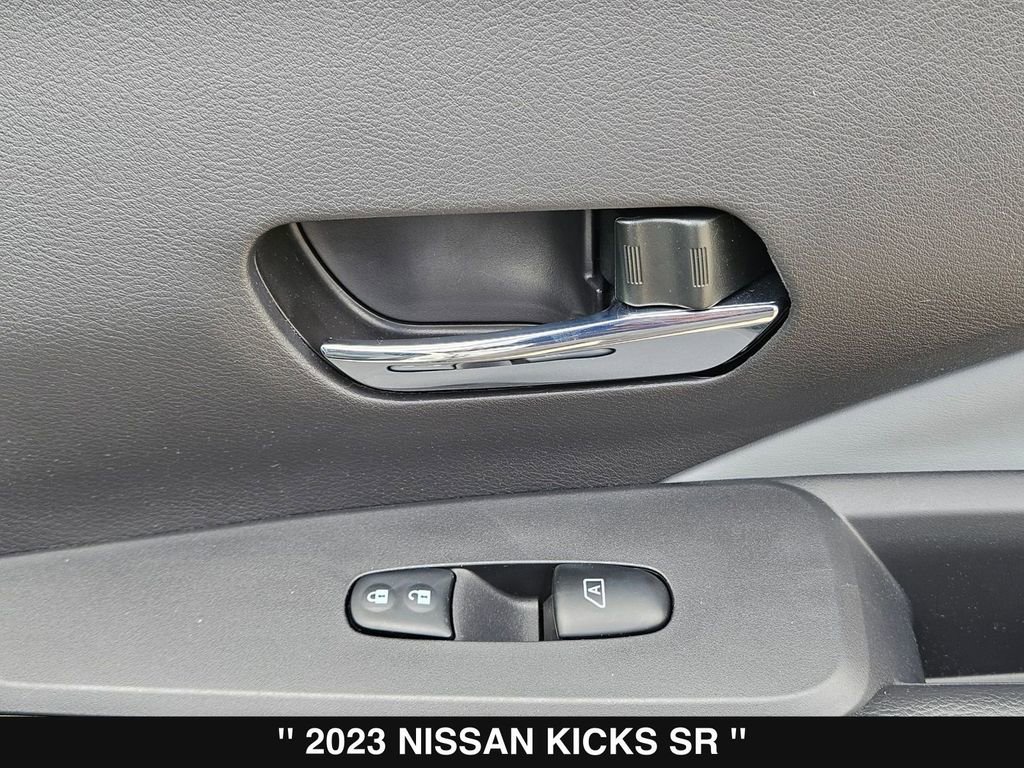 Used 2023 Nissan Kicks SR w/ SR Premium Package image 32