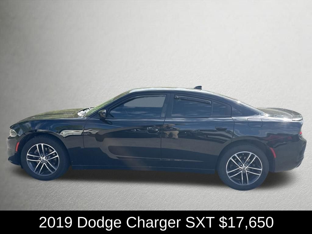 Used 2019 Dodge Charger SXT w/ Cold Weather Package AWD/4WD image 6