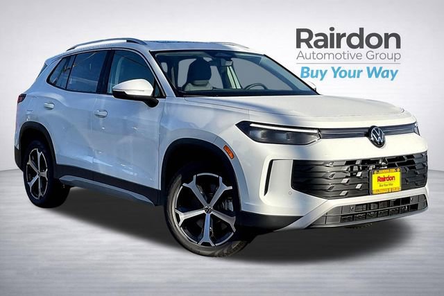 New 2025 Volkswagen Tiguan SE AWD/4WD image 1