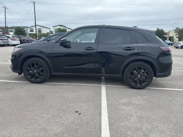 Used 2025 Honda HR-V Sport image 2