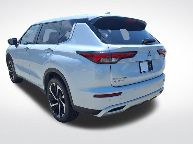 Used 2024 Mitsubishi Outlander SE FWD image 16