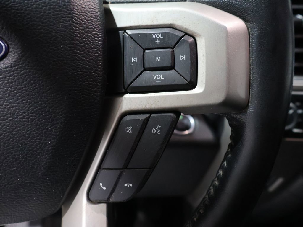 Used 2017 Ford F150 Lariat image 36