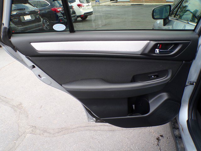 Used 2019 Subaru Outback 2.5i Premium image 15