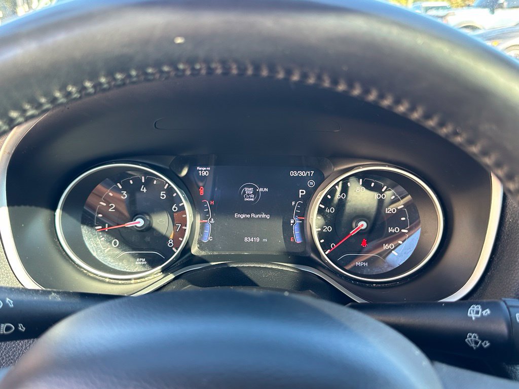 Used 2019 Jeep Compass Latitude FWD image 26