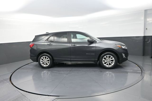Used 2020 Chevrolet Equinox LS w/ LS Convenience Package AWD/4WD image 58