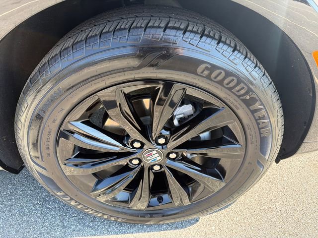 Certified 2024 Buick Envista Sport Touring w/ Convenience I Package image 12