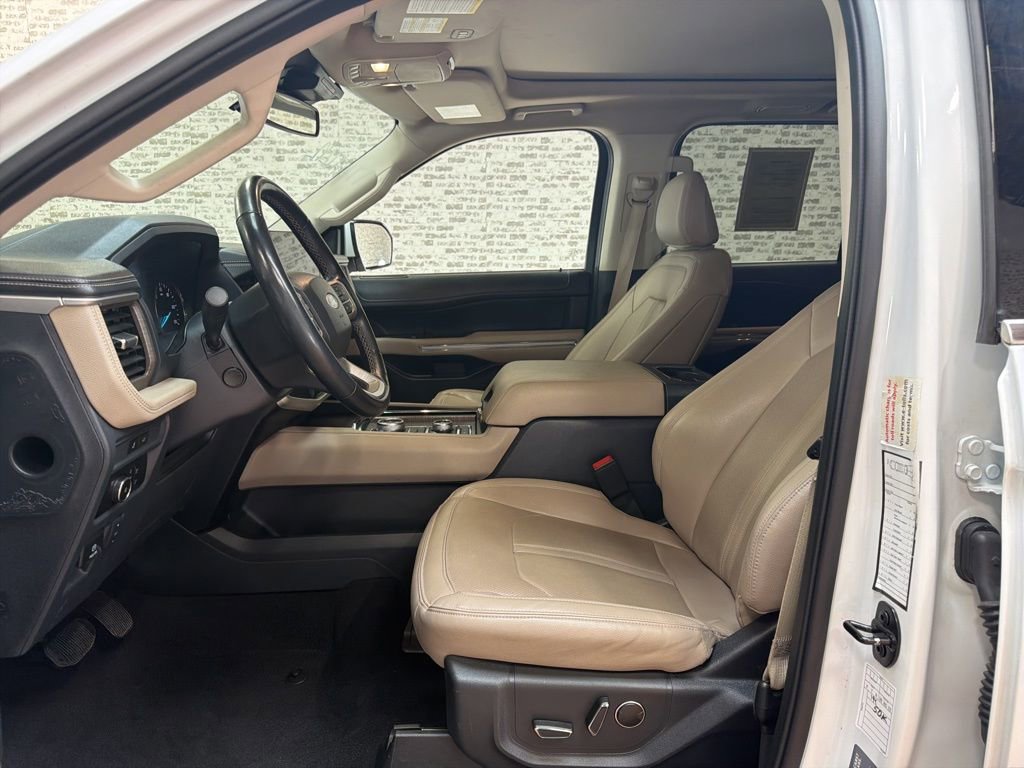 Used 2024 Ford Expedition Max Limited AWD/4WD image 25
