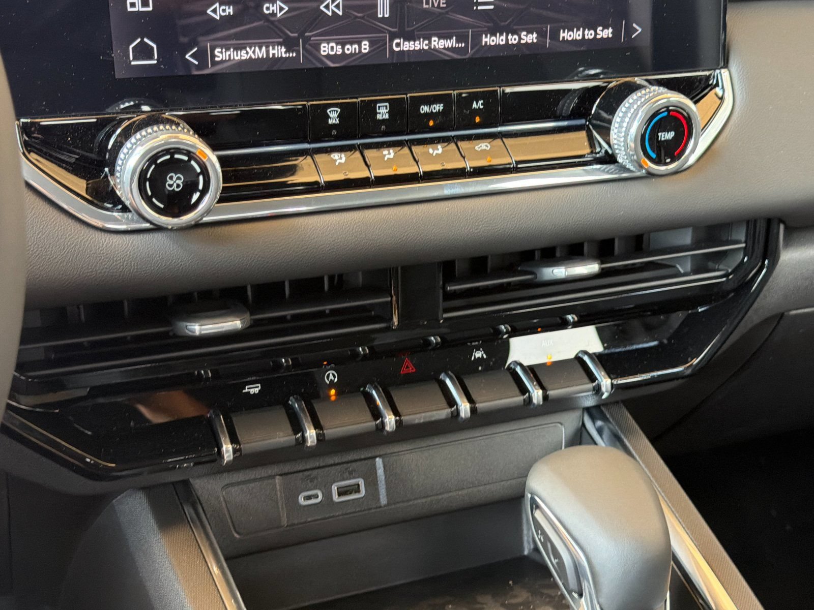 New 2026 GMC Canyon Elevation w/ Technology Package RWD image 18