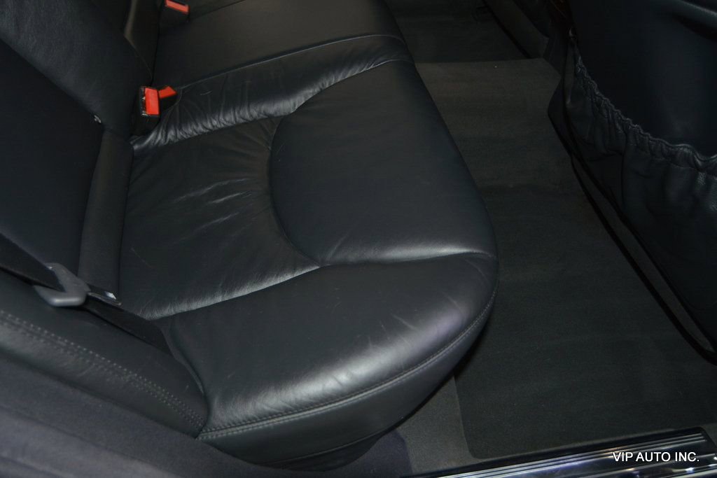 Used 2004 Mercedes-Benz S 500 4MATIC image 28