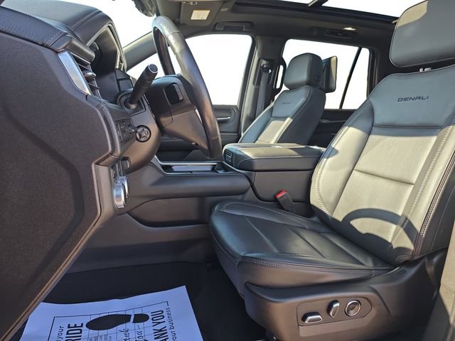 Used 2021 GMC Yukon Denali w/ Denali Ultimate Package AWD/4WD image 10