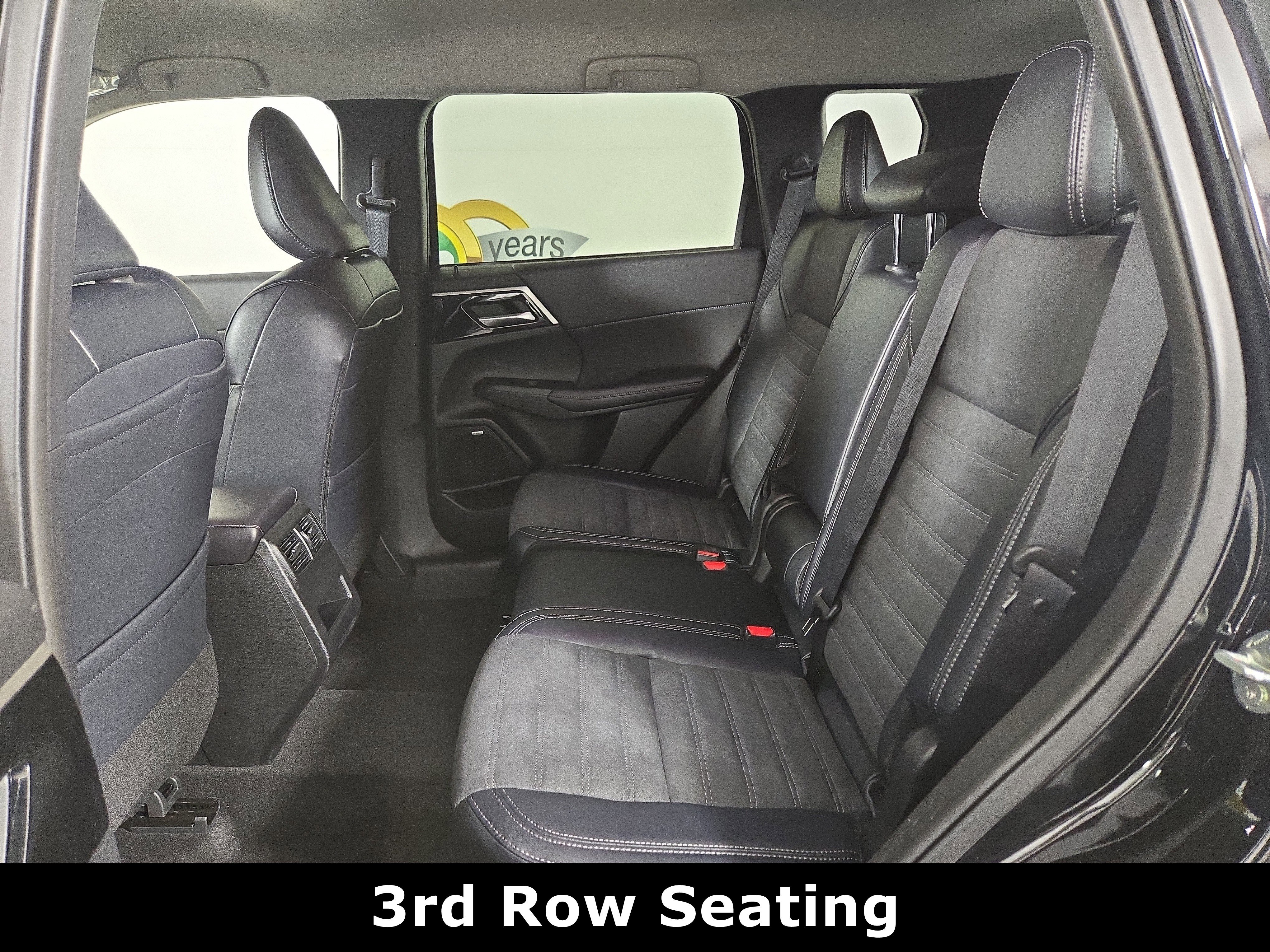 New 2026 Mitsubishi Outlander SE AWD/4WD image 11