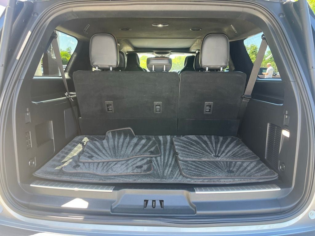 Certified 2023 Lincoln Navigator L Black Label AWD/4WD image 12
