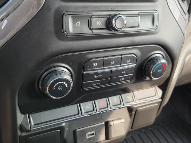 Used 2019 Chevrolet Silverado 1500 Custom w/ Custom Value Package image 17