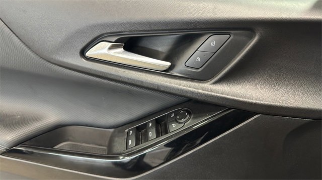 Used 2025 Chevrolet Equinox LT image 19