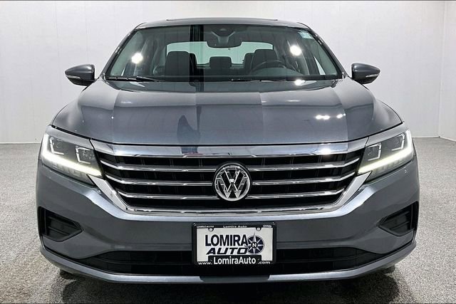 Used 2020 Volkswagen Passat 2.0T SEL image 2