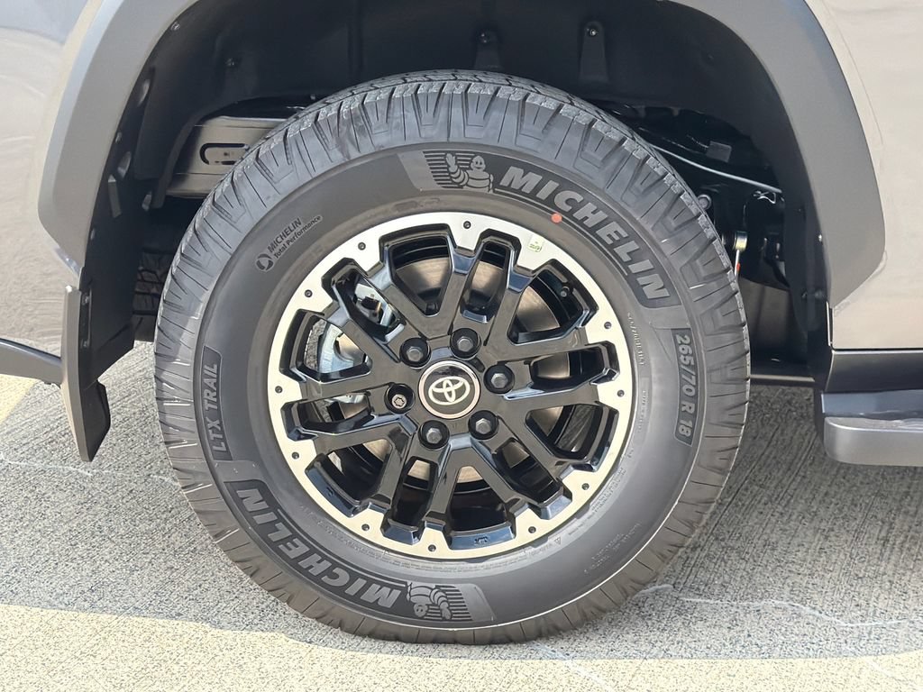 New 2026 Toyota Sequoia SR5 AWD/4WD image 8