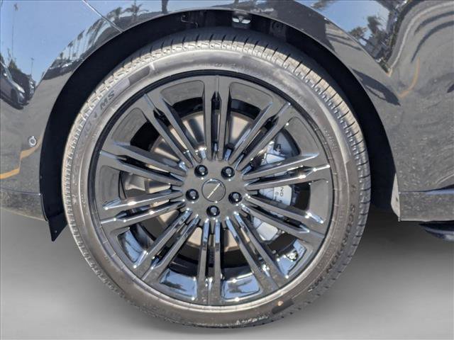 New 2026 Land Rover Range Rover Long Wheelbase SE AWD/4WD image 10