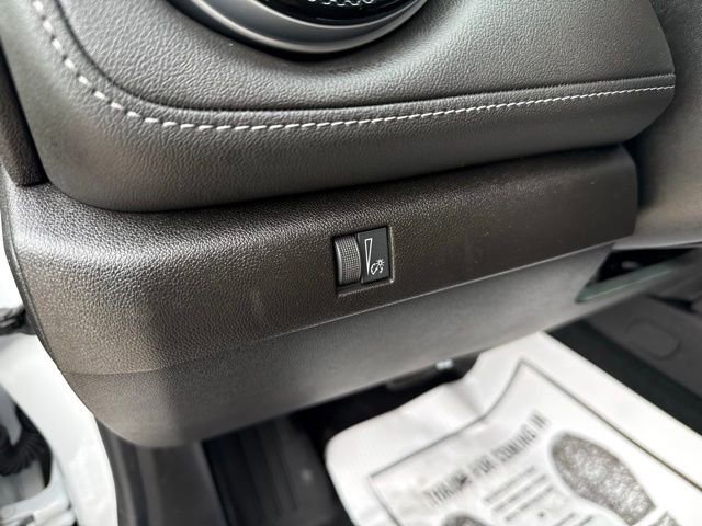 Used 2023 Chevrolet Colorado LT w/ LT Convenience Package image 19