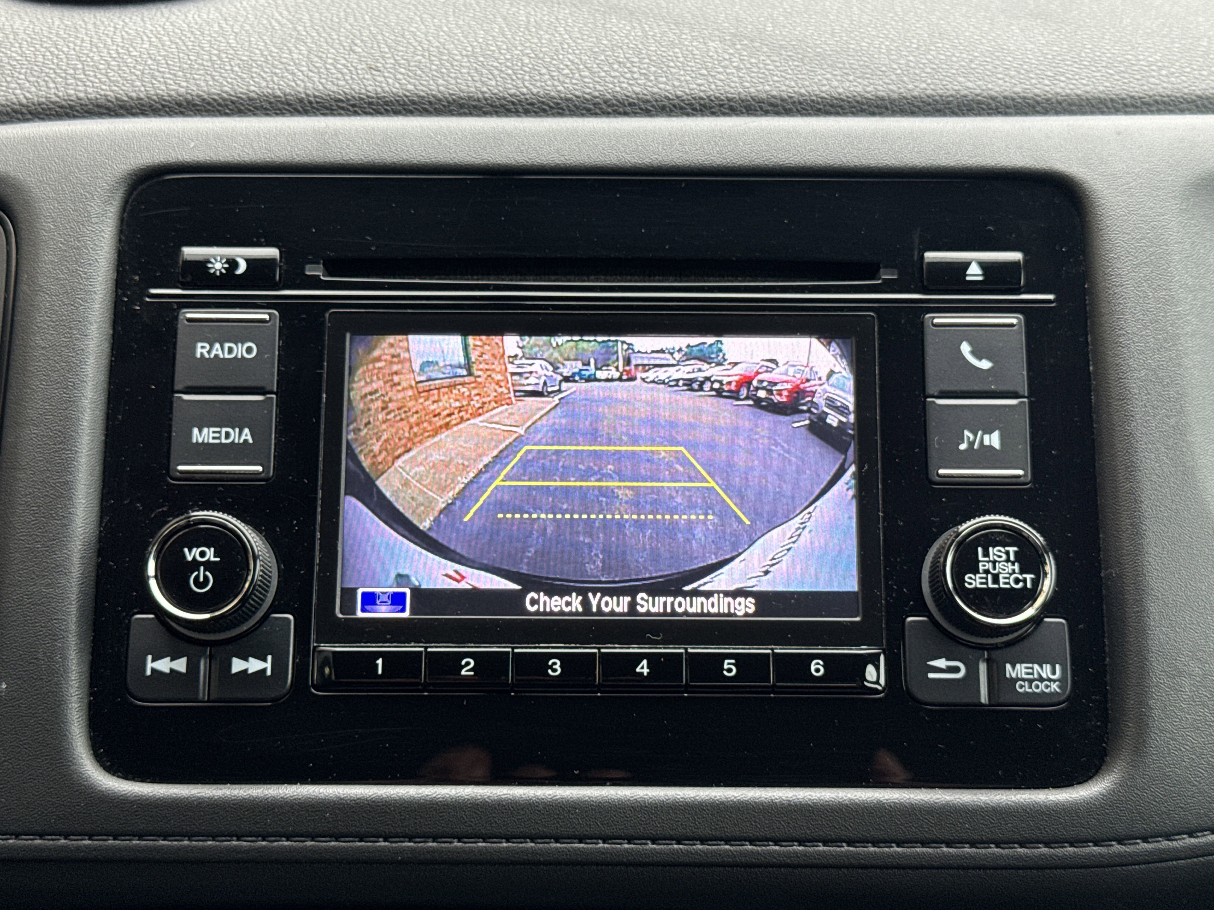 Used 2019 Honda HR-V LX image 21