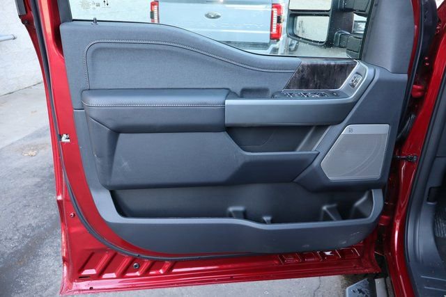 New 2026 Ford F250 Lariat w/ Chrome Package image 25