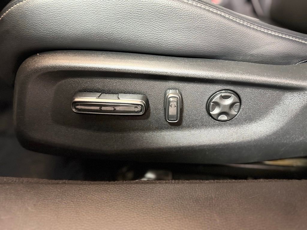 Used 2018 Honda Accord Sport image 17