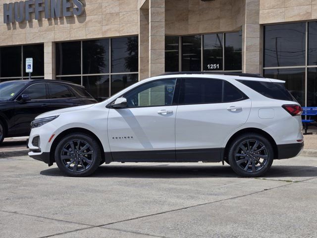 Used 2022 Chevrolet Equinox RS w/ RS Leather Package FWD image 4