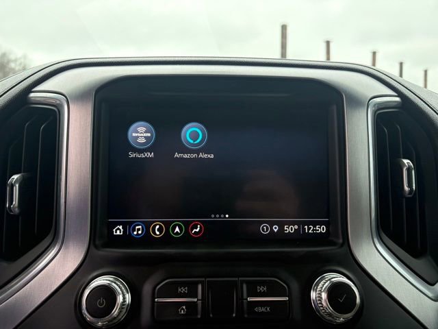 Used 2021 GMC Sierra 3500 SLT w/ SLT Preferred Package image 17