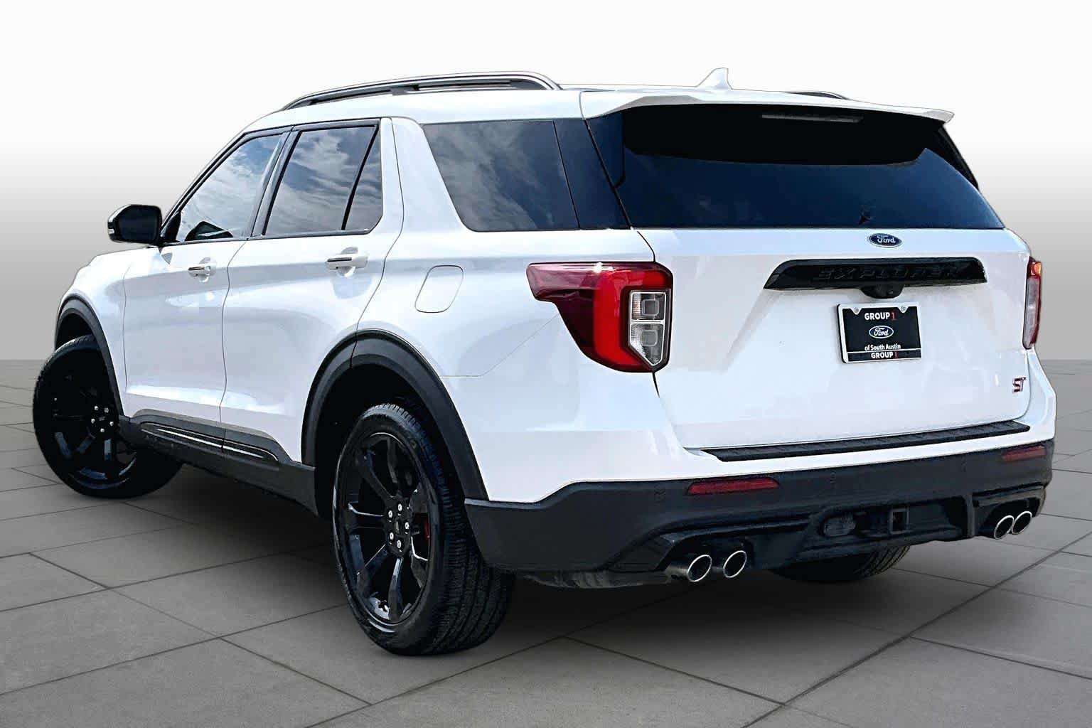 Used 2023 Ford Explorer ST w/ Equipment Group 401A AWD/4WD image 12