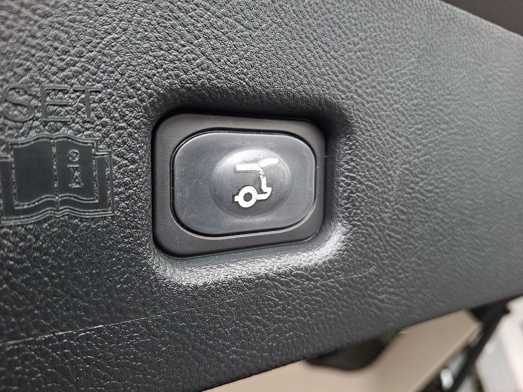 Certified 2023 Lincoln Nautilus Reserve AWD/4WD image 28