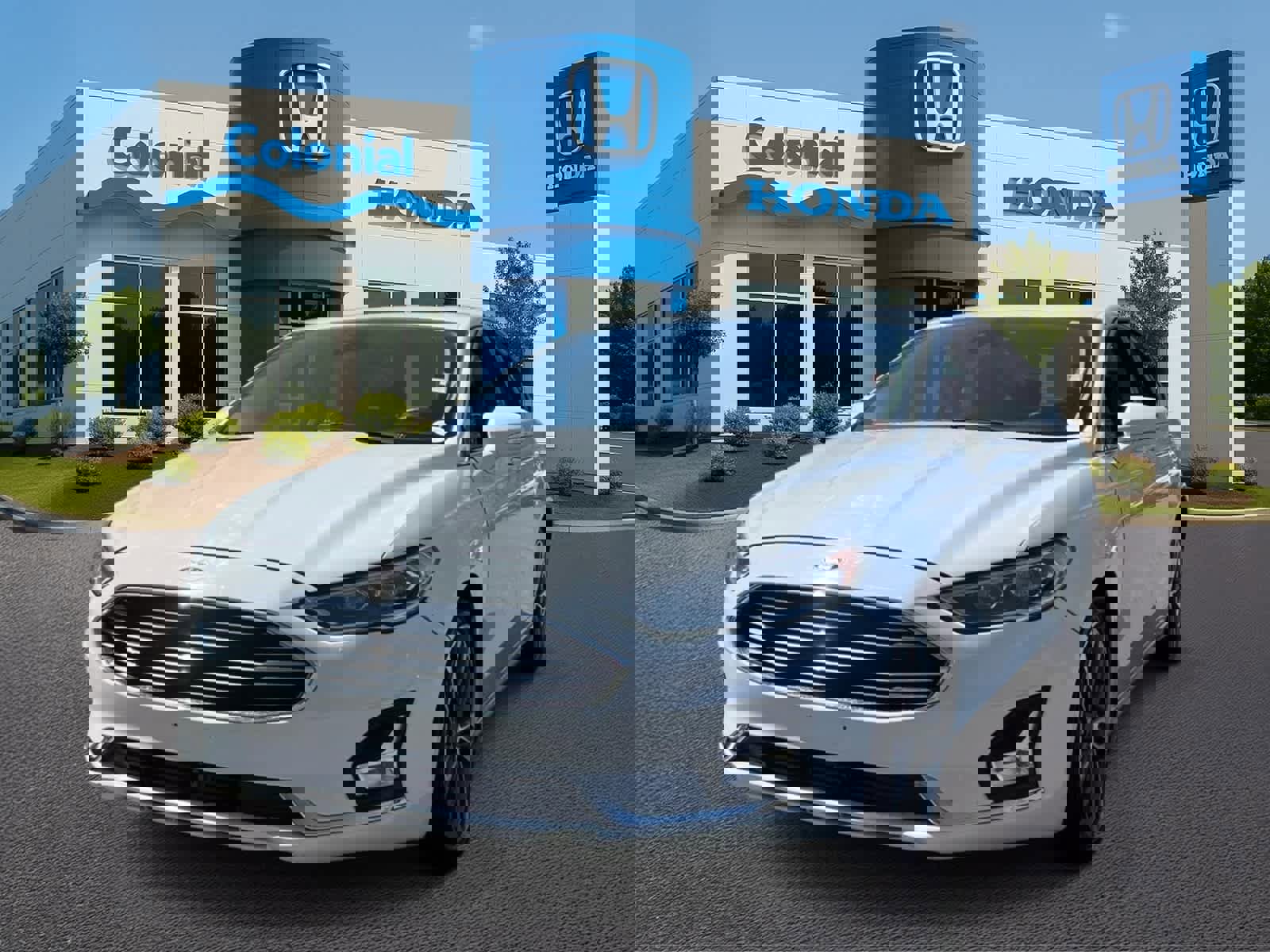 Used 2020 Ford Fusion Titanium AWD/4WD image 1