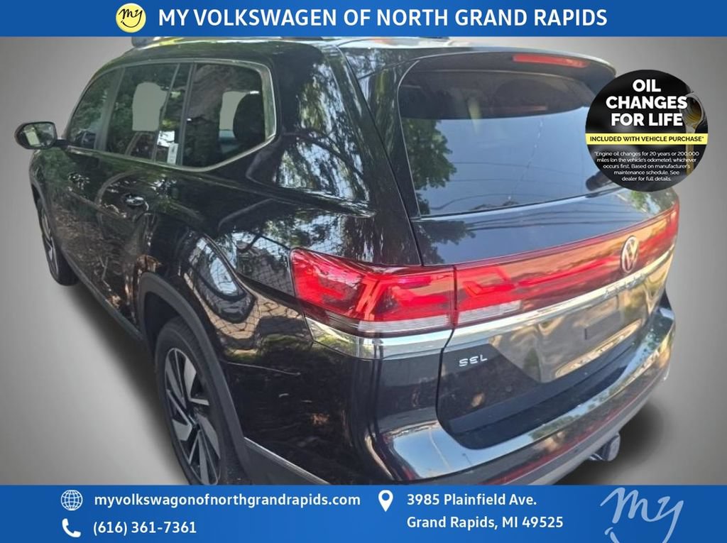Certified 2024 Volkswagen Atlas SEL AWD/4WD image 6