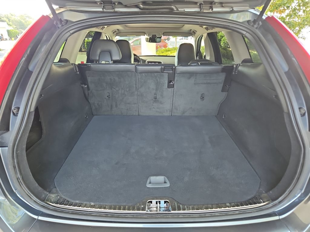 Used 2017 Volvo XC60 T5 Dynamic FWD image 29