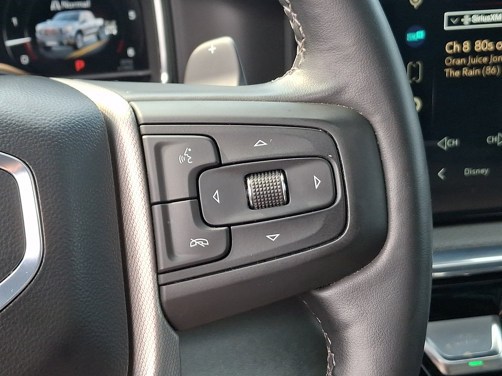 Used 2025 GMC Sierra 1500 Denali w/ Denali Reserve Package AWD/4WD image 23
