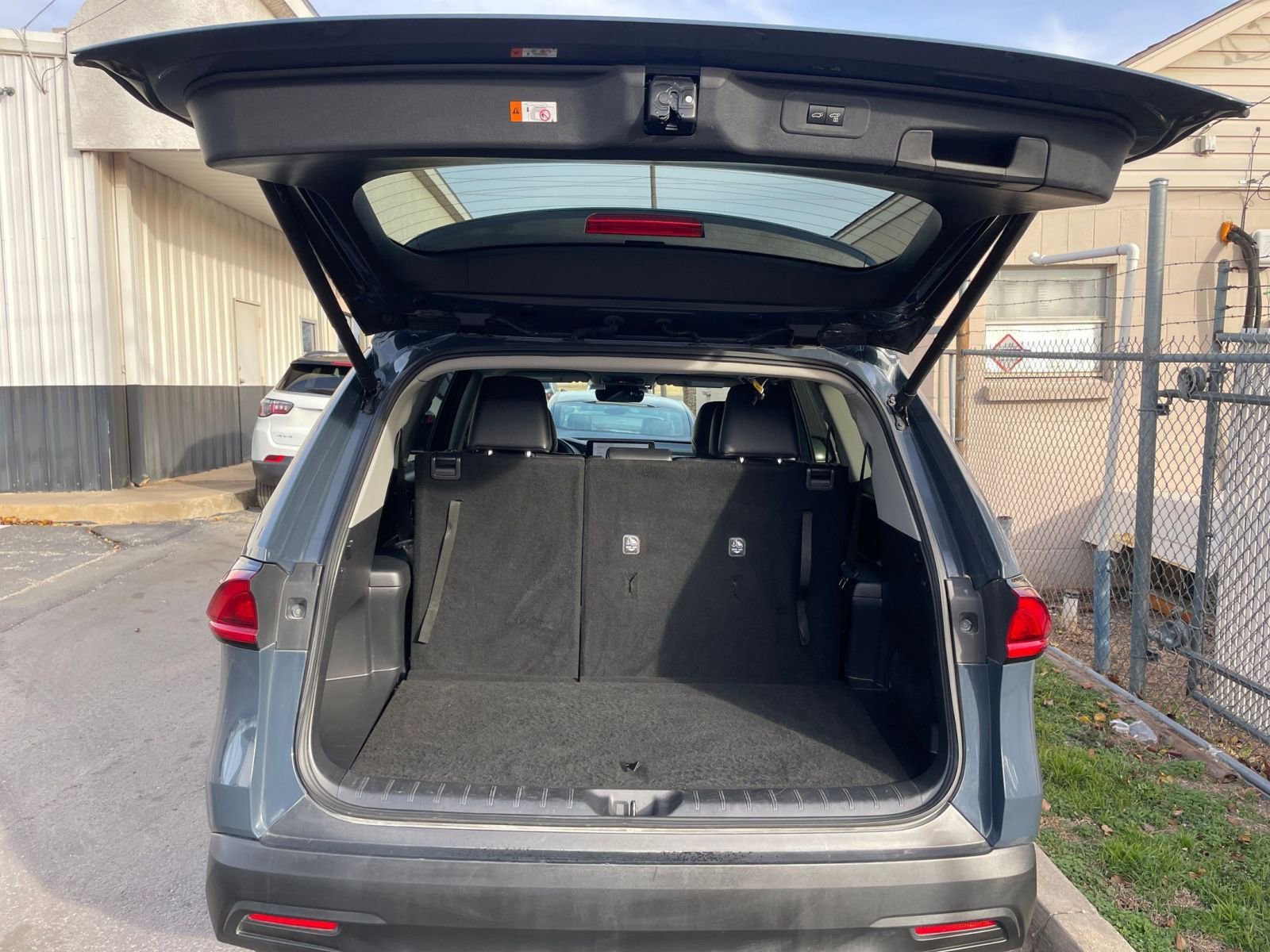 Used 2025 Toyota Grand Highlander FWD image 31