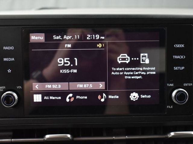 Certified 2024 Kia Carnival LX image 19