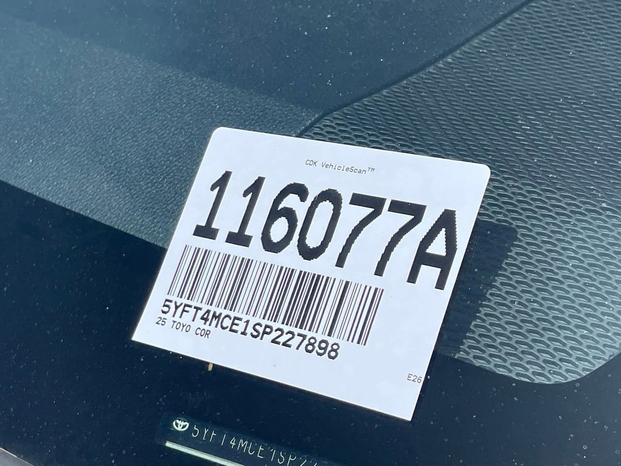Used 2025 Toyota Corolla XSE FWD image 14