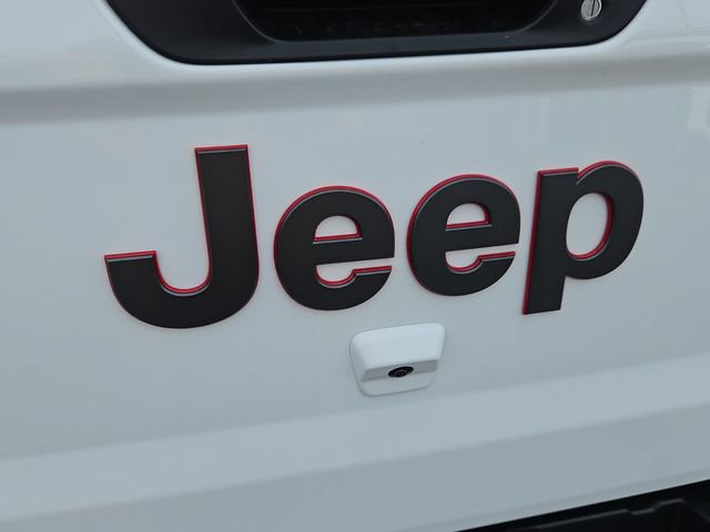New 2026 Jeep Gladiator Rubicon w/ Steel Power Dome Hood Package AWD/4WD image 26