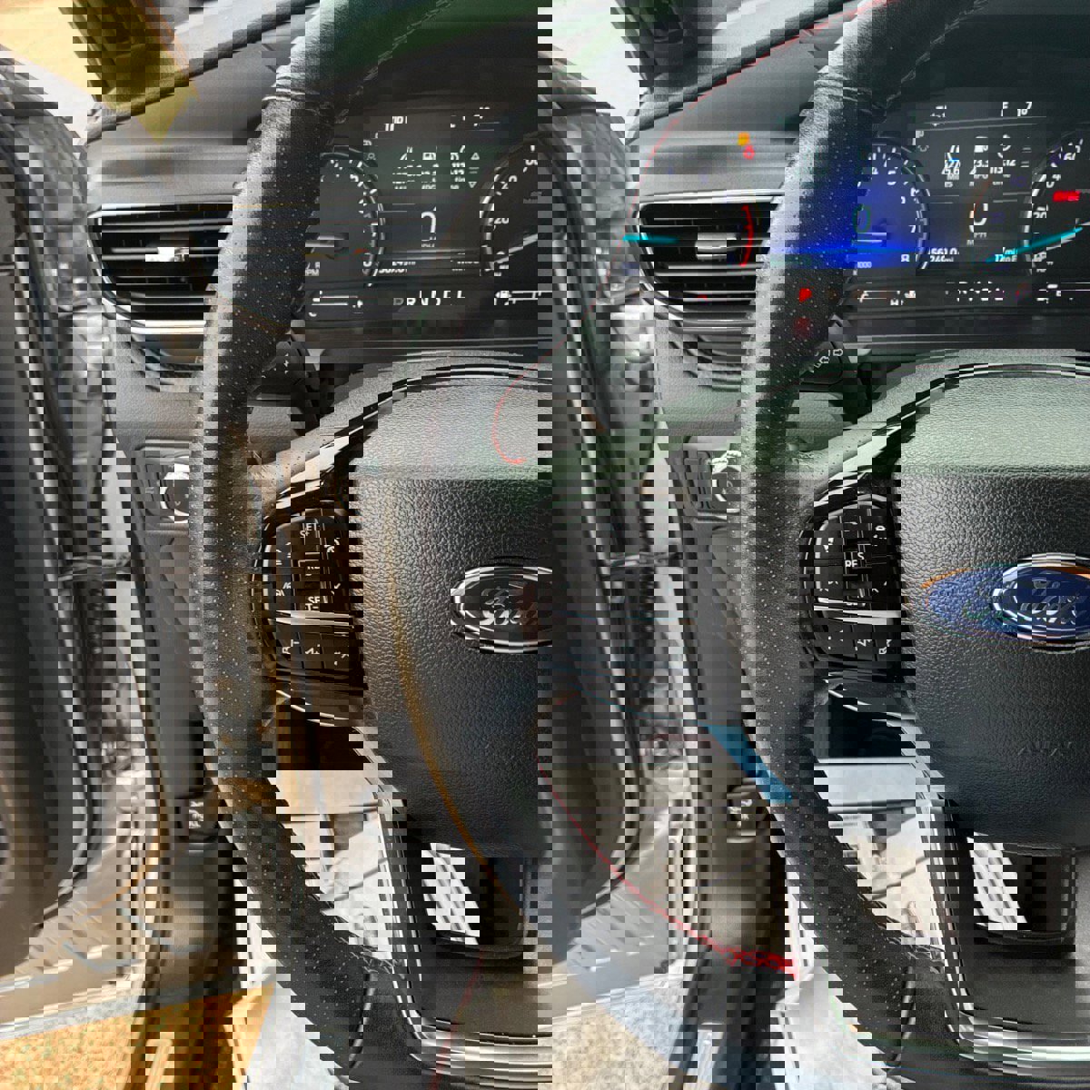 Used 2023 Ford Explorer ST-Line w/ Class IV Trailer Tow Package image 14