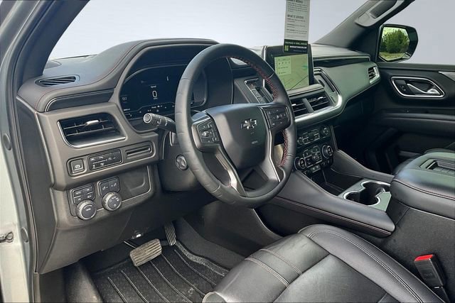 Used 2024 Chevrolet Tahoe RST w/ Luxury Package AWD/4WD image 18