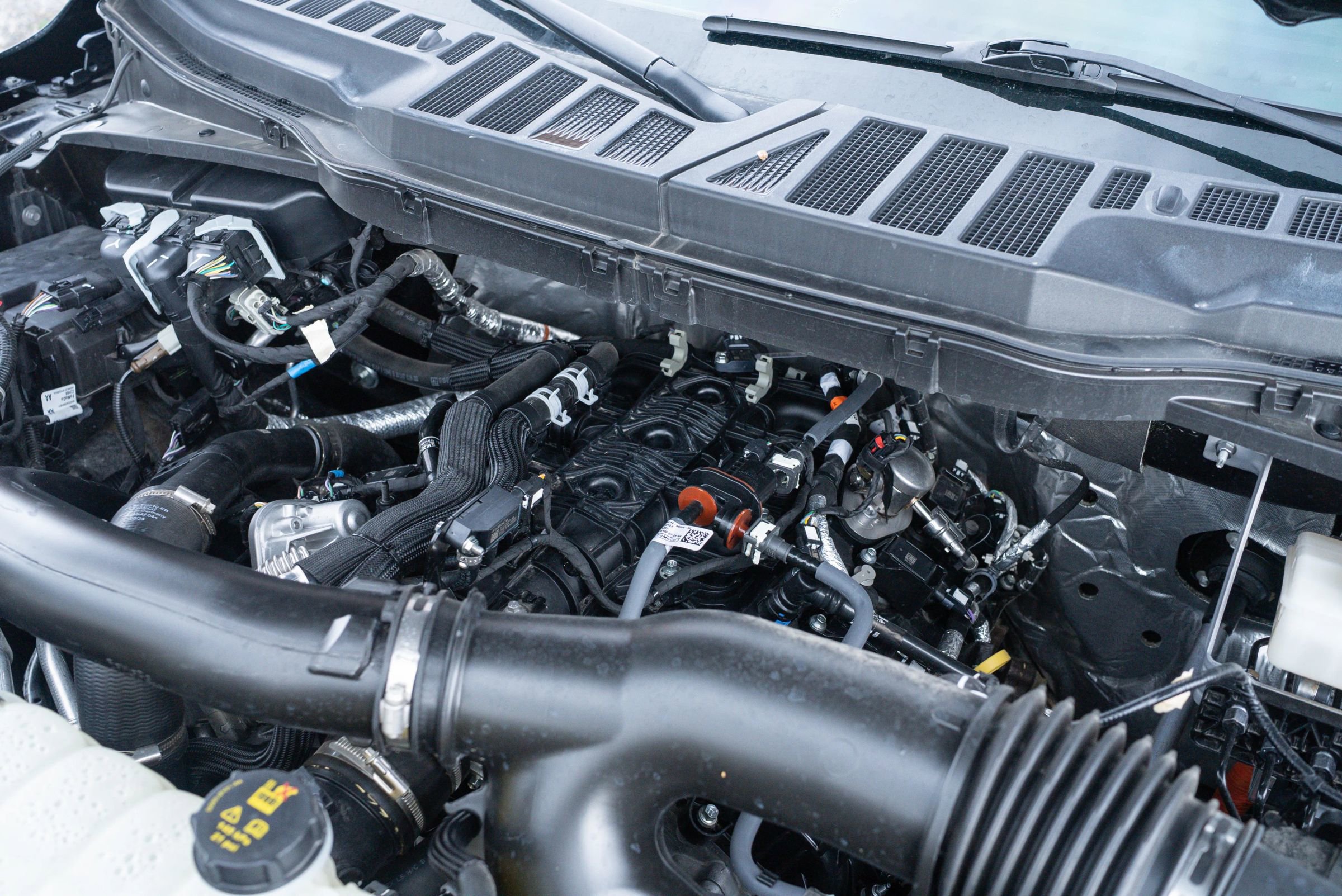 Used 2024 Ford F150 Lariat w/ Bed Utility Package image 8