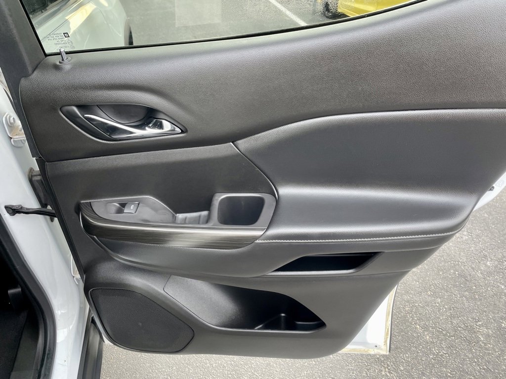 Used 2020 GMC Acadia SLT image 9