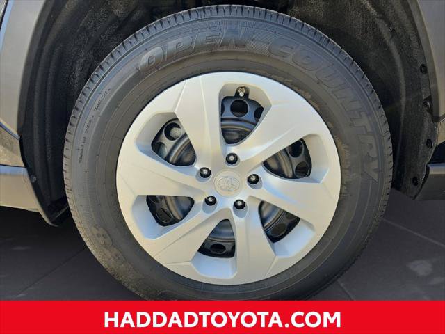 Certified 2024 Toyota RAV4 LE AWD/4WD image 16