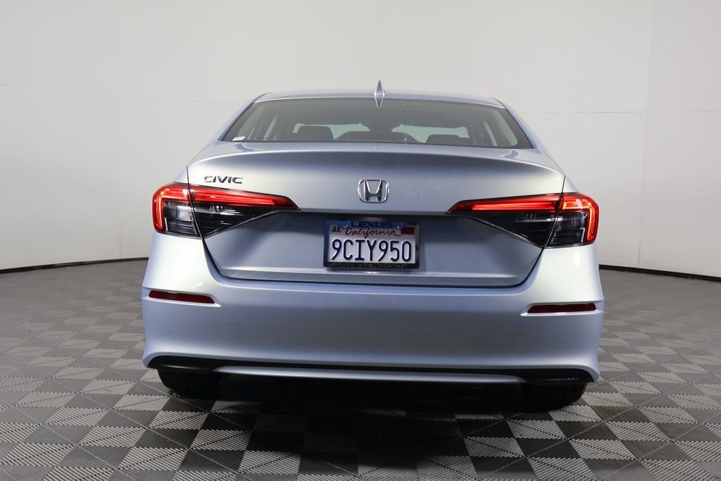 Used 2022 Honda Civic EX image 5