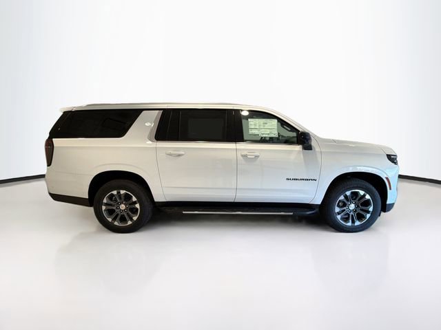 New 2026 Chevrolet Suburban LS w/ LPO, Dark Essentials Package AWD/4WD image 7