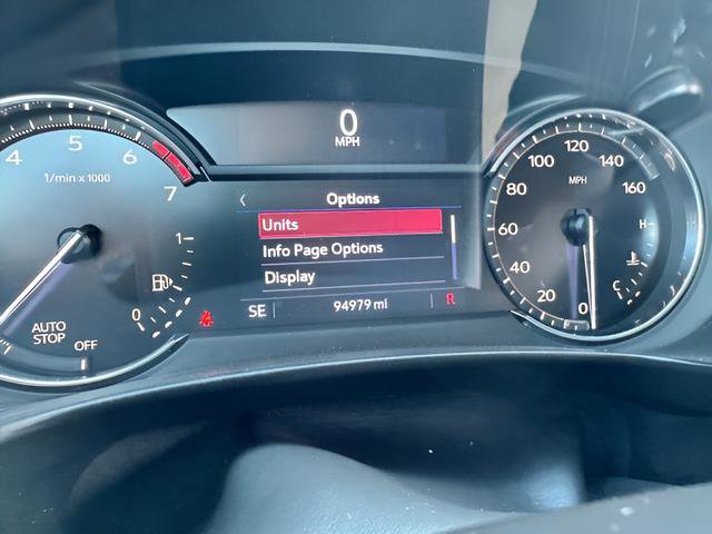 Used 2020 Cadillac XT4 Premium Luxury image 32