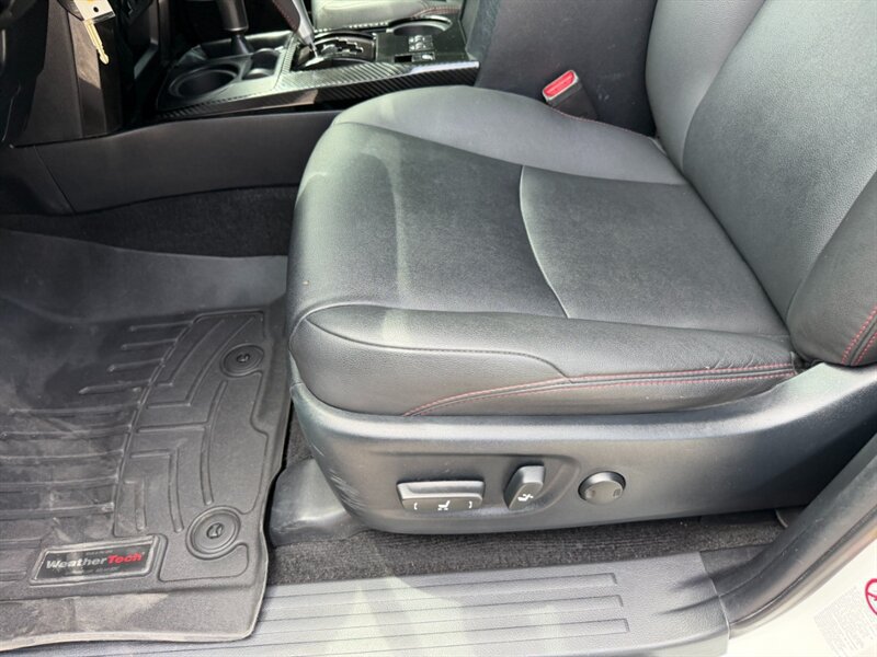 Used 2019 Toyota 4Runner TRD Off-Road Premium AWD/4WD image 21