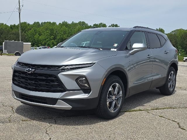 Used 2025 Chevrolet Blazer LT w/ Convenience Package FWD video 1