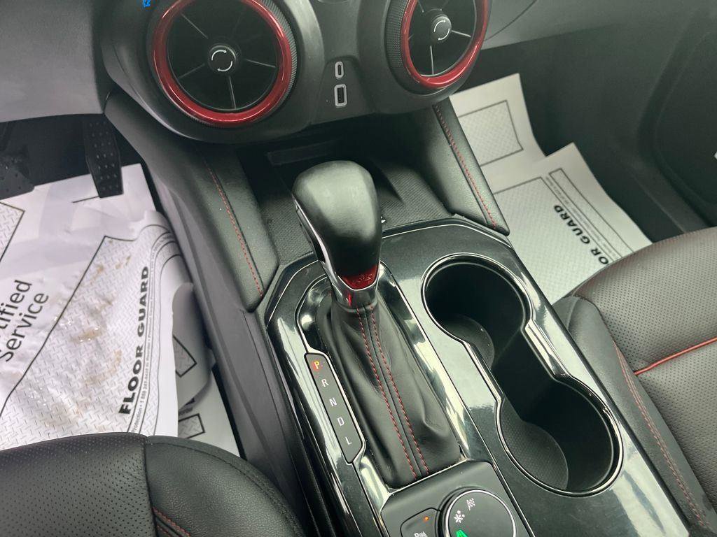 Used 2025 Chevrolet Blazer RS FWD image 16